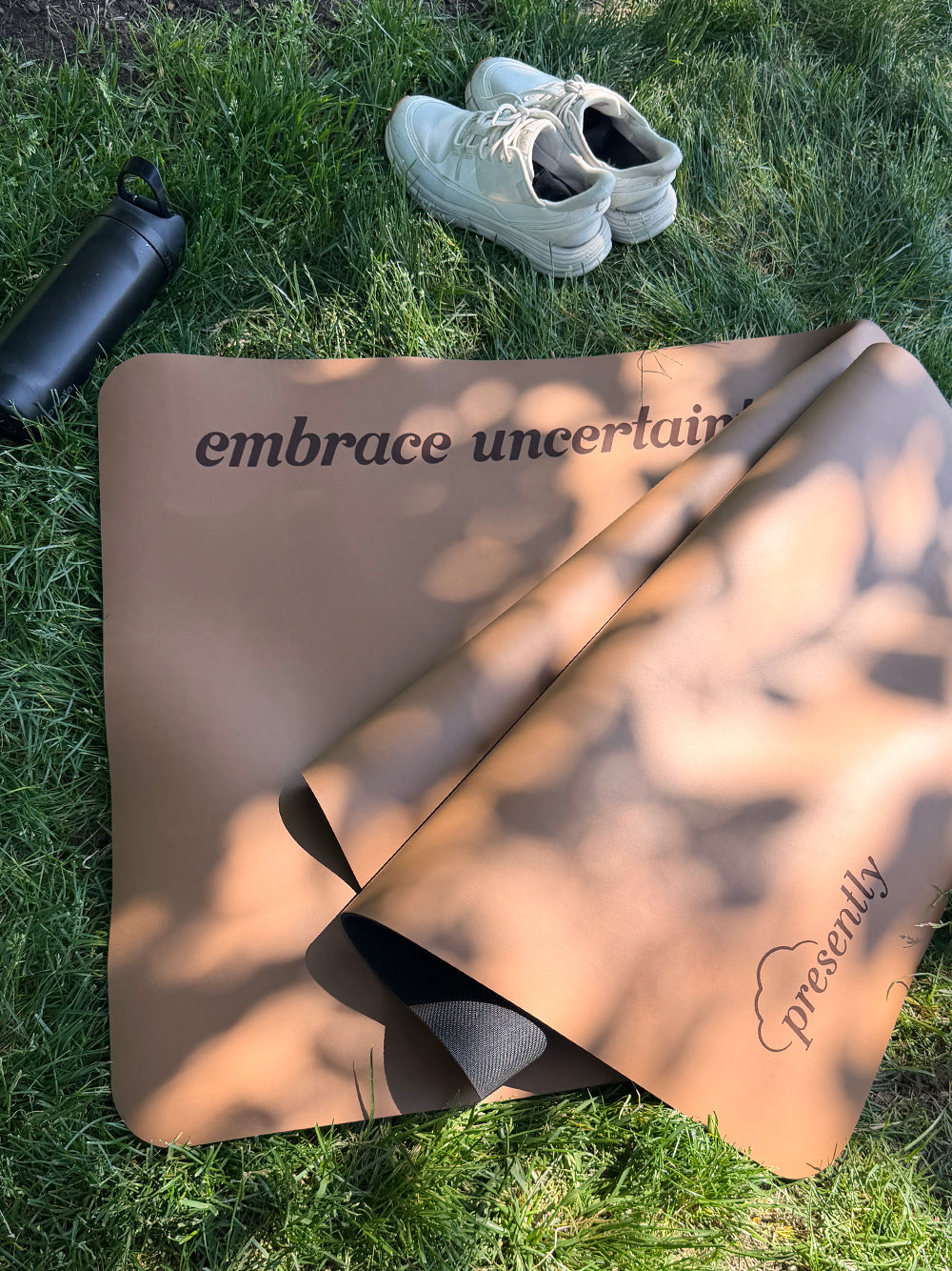 The Presently Yoga Mat